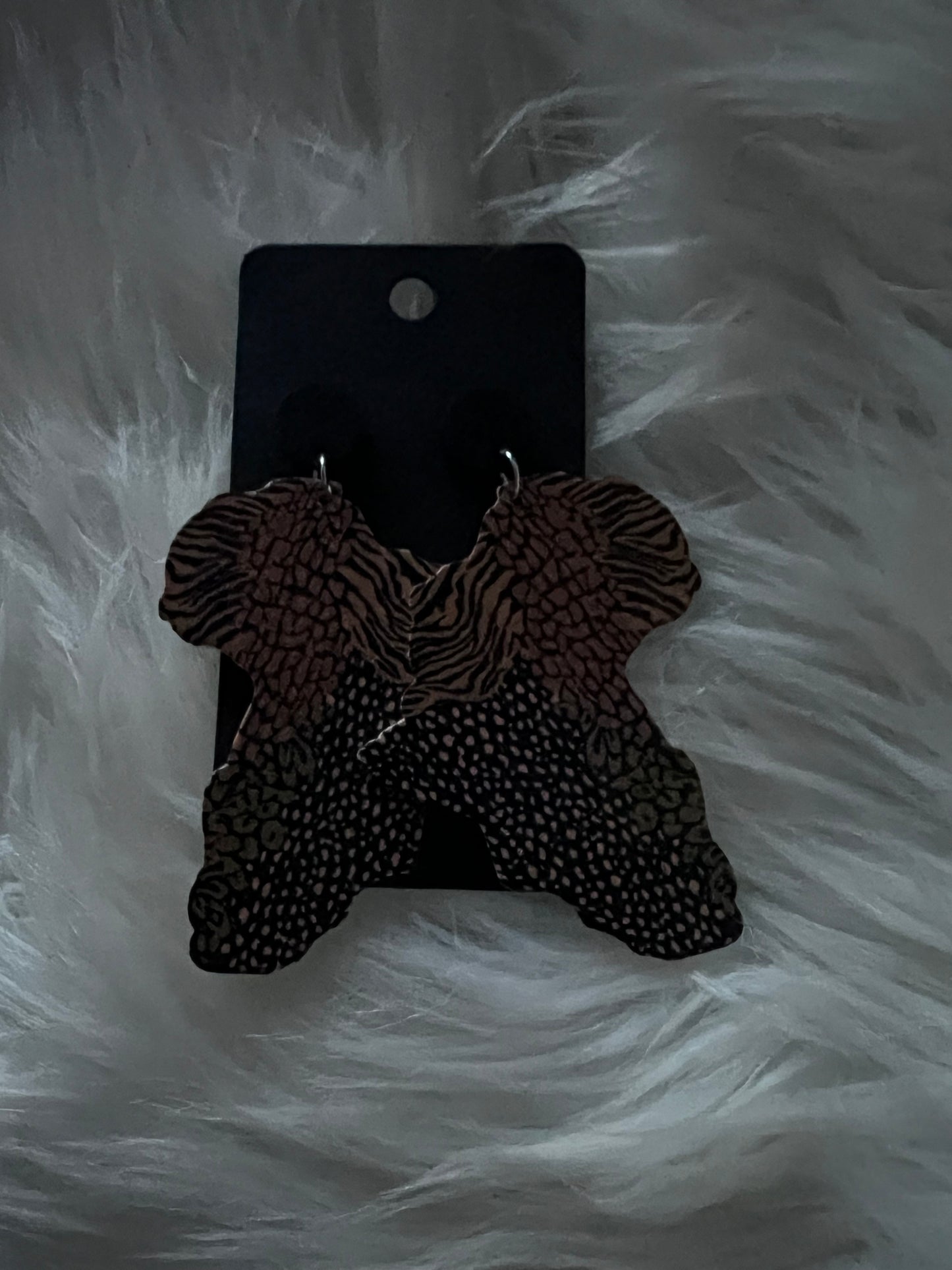 Continent Dark Neutral