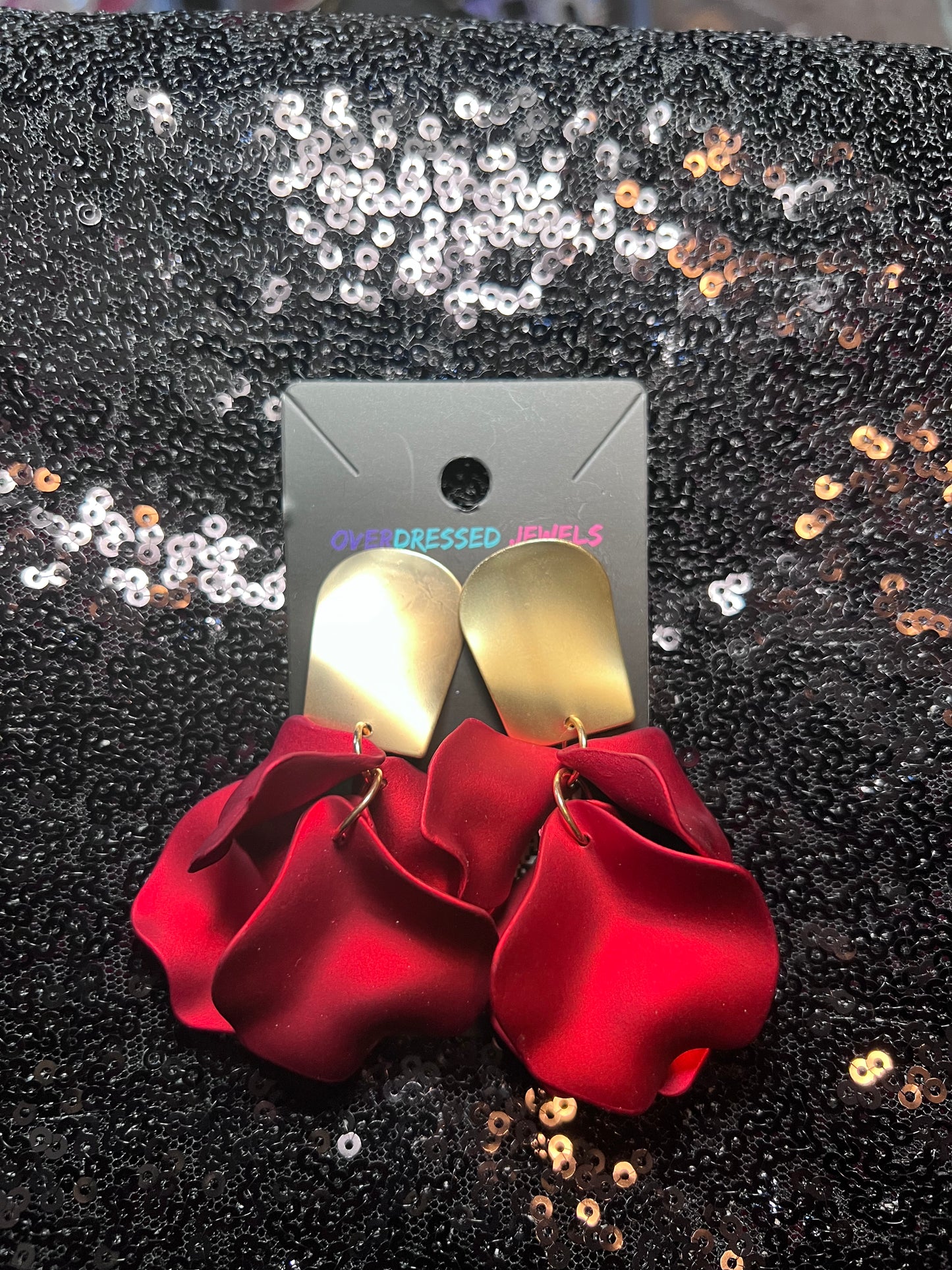 Red Pearlized Petals