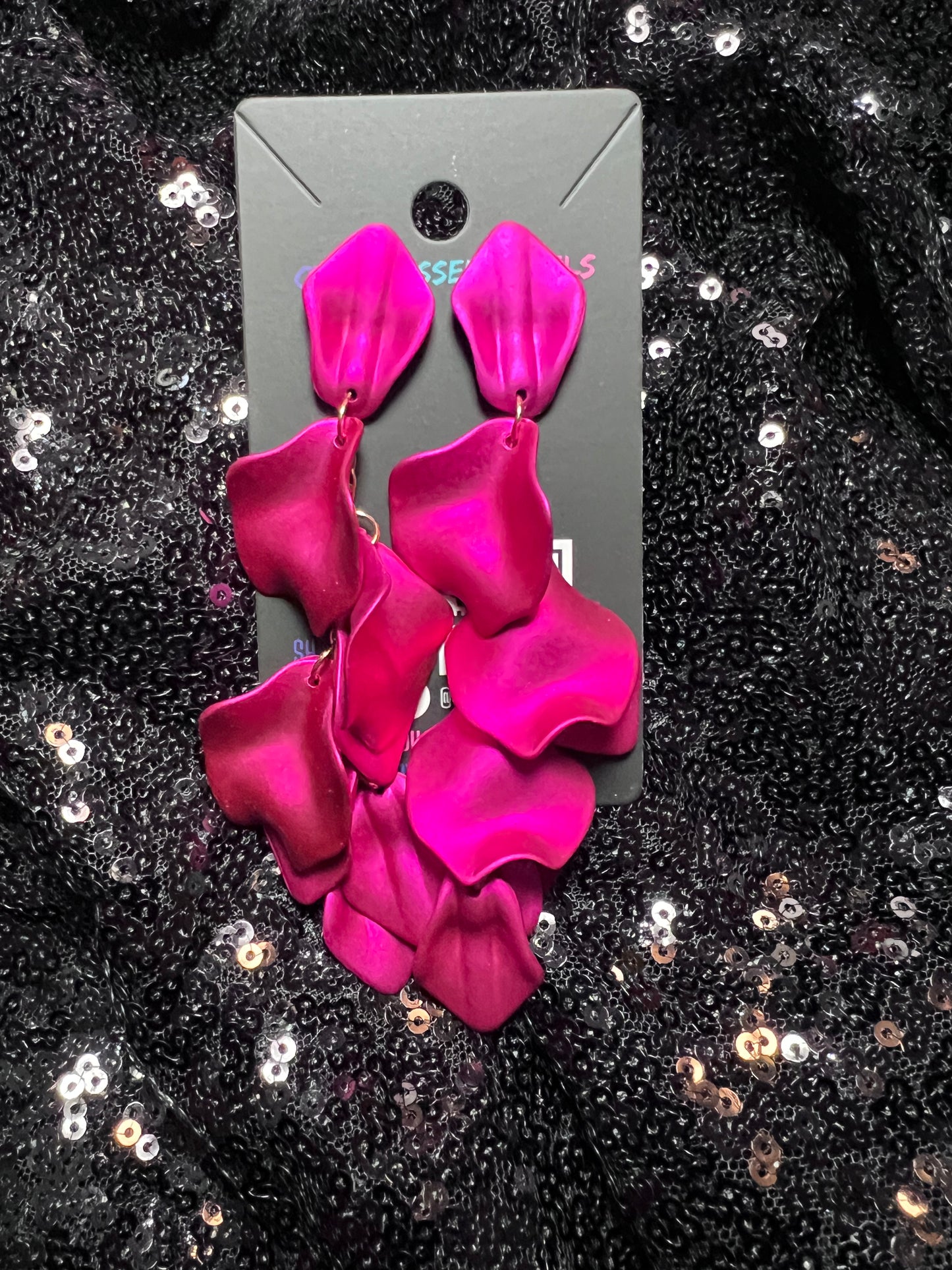 Magenta Metallic Dancing Petals